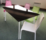 Table 150x90 verre trempé coloris taupe  